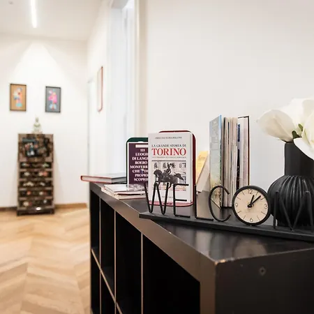 Apartment Bilocale Di Lusso Free Wifi Music And Art Turin