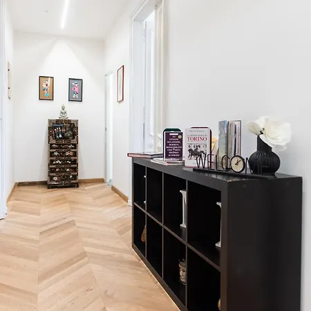 Bilocale Di Lusso Free Wifi Music And Art Apartment Turin