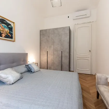 Apartment Bilocale Di Lusso Free Wifi Music And Art Turin