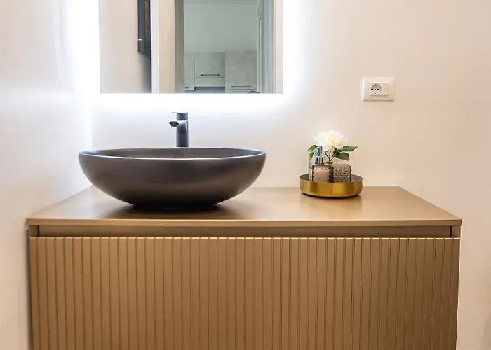 Apartment Bilocale Di Lusso Free Wifi Music And Art Turin